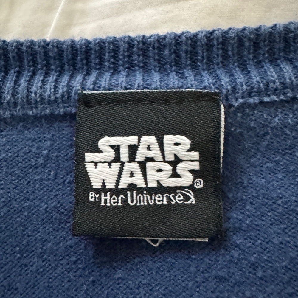 Her Universe women’s Navy Cardigan with Embroidered X-wings - Picture 2 of 5